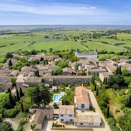 Secret D'uzes - Inspires A Ferienhaus *