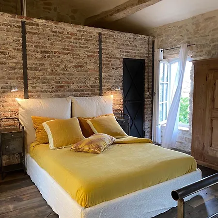 Ferienhaus Secret D'uzes - Inspires A *
