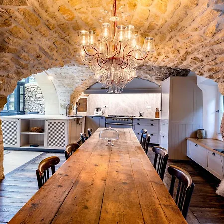 Secret D'uzes - Inspires A