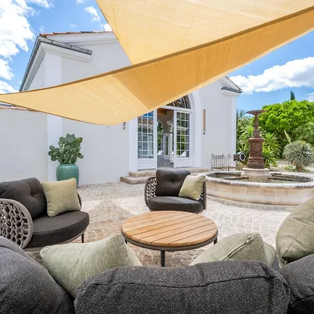Ferienhaus Secret D'uzes - Inspires A *